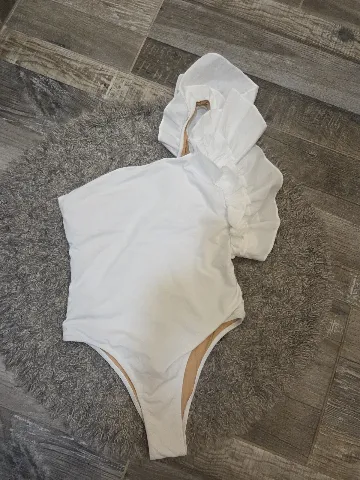Zara jednodelni kupaći kostim