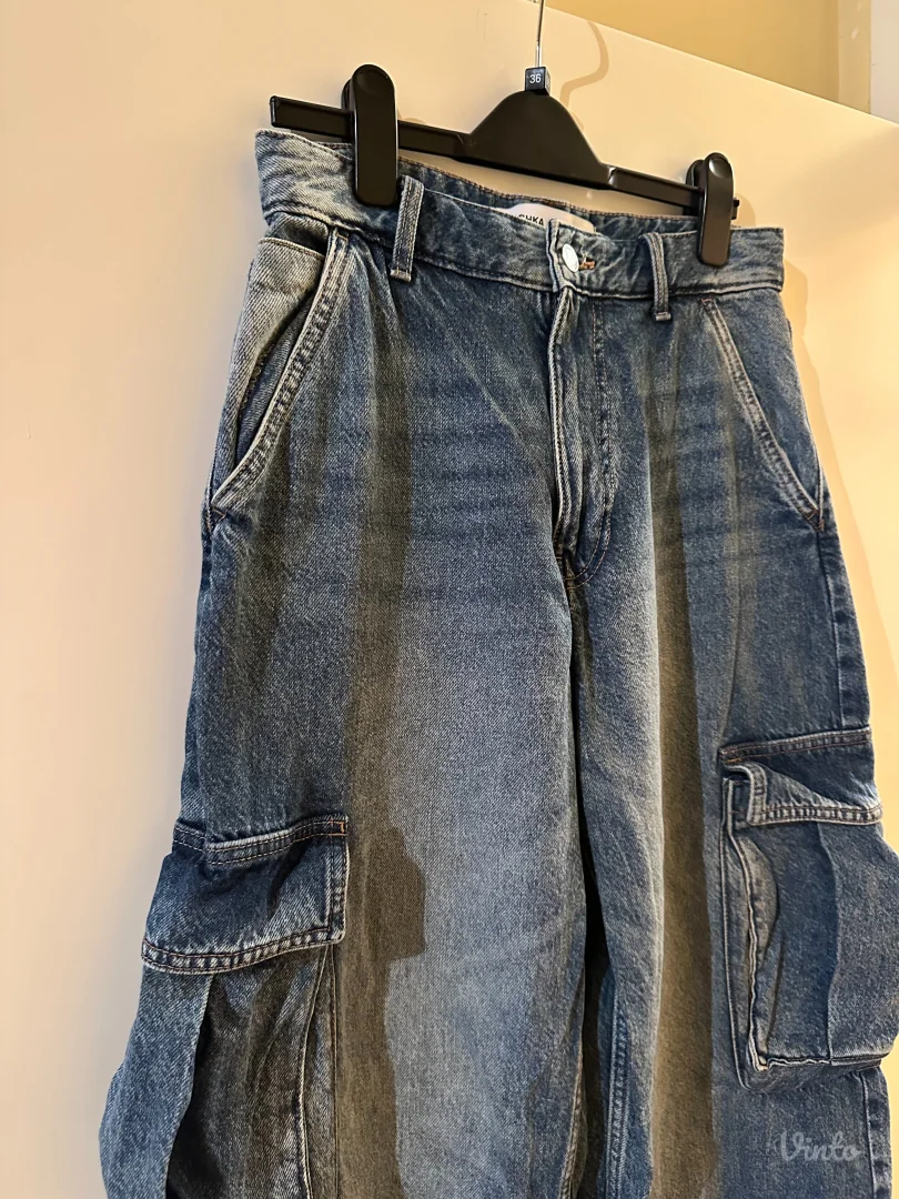 Farmerke Bershka 36