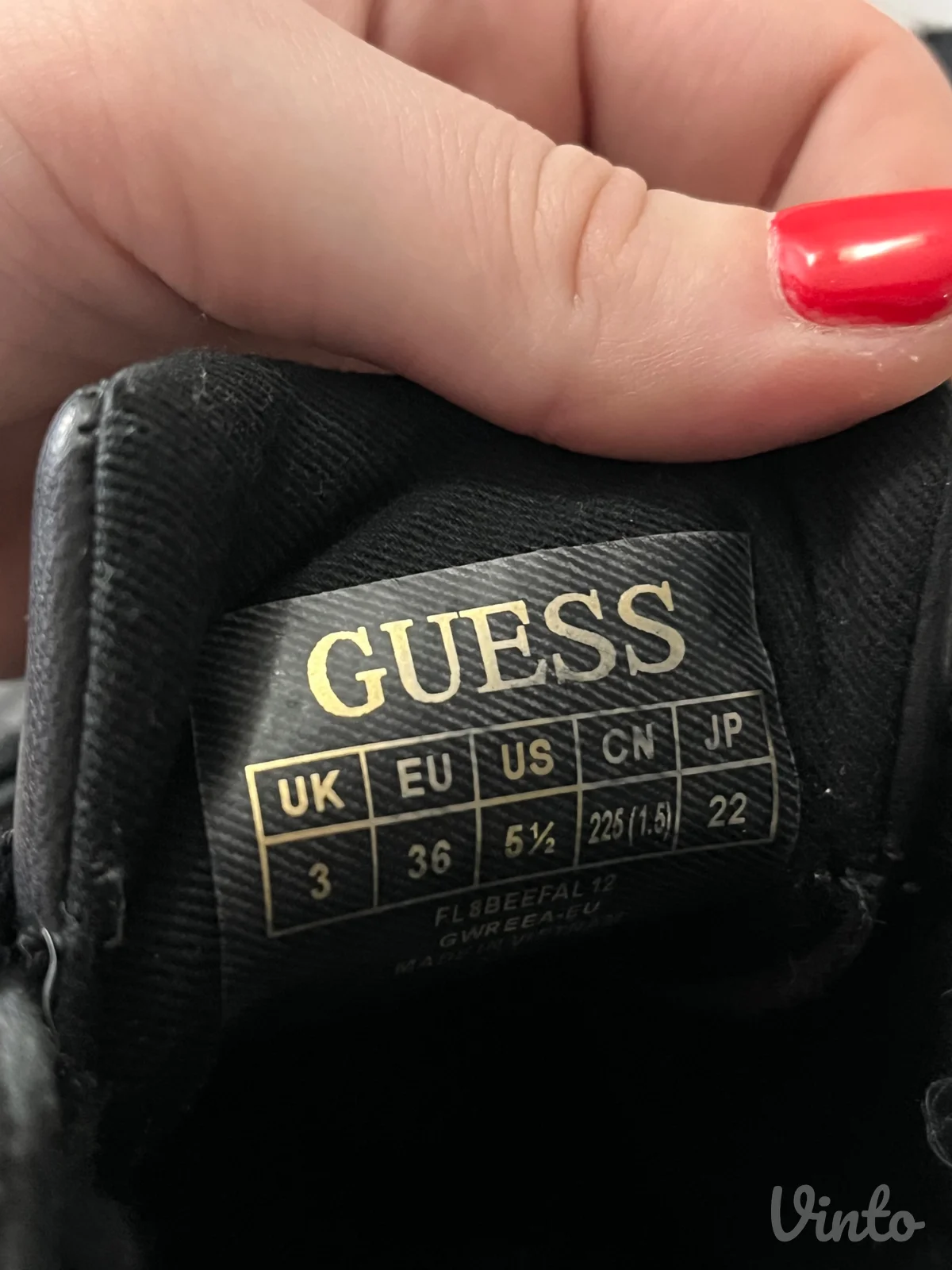 Guess patike