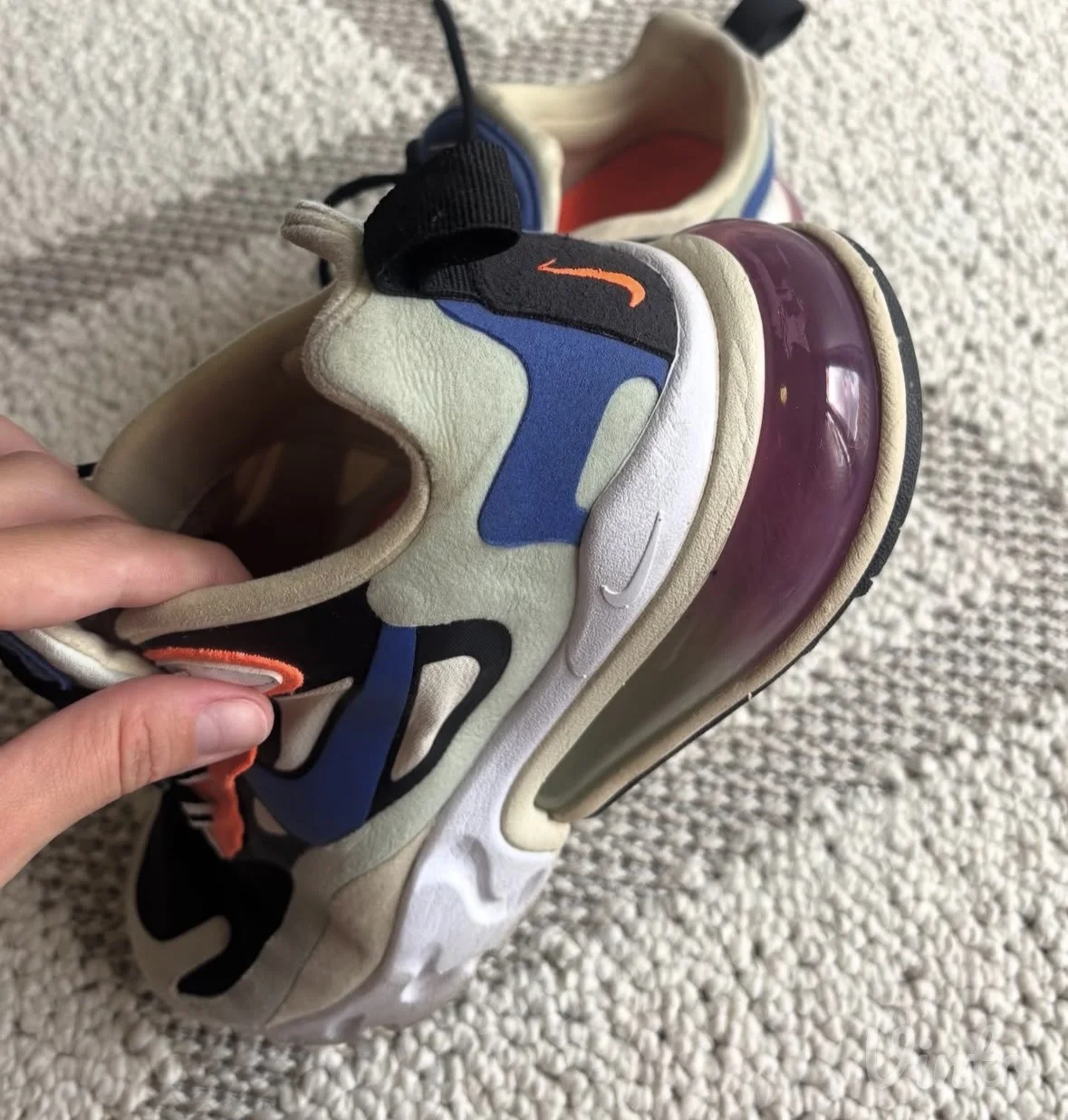 NIKE AIR MAX 270 REACT