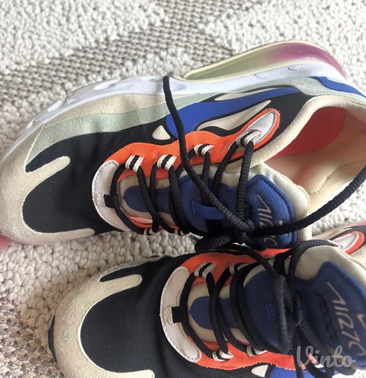 NIKE AIR MAX 270 REACT