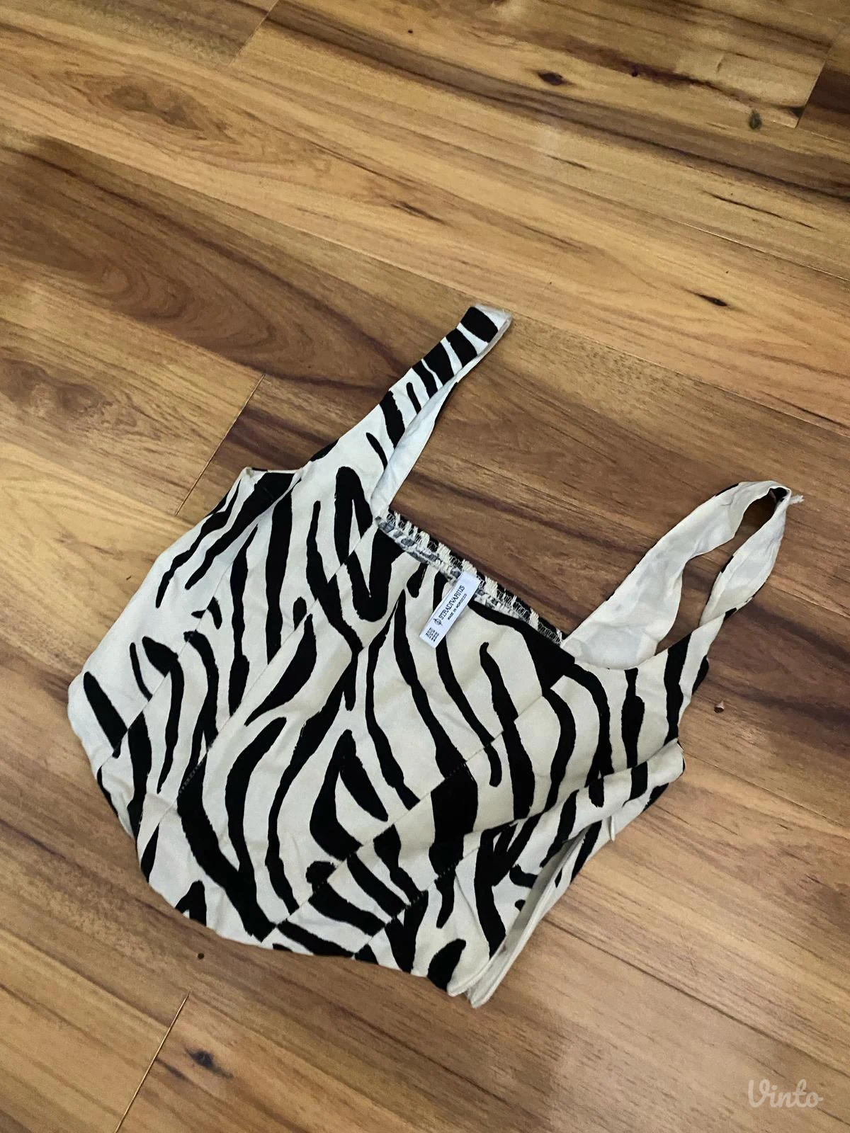 Stradivarius bodi