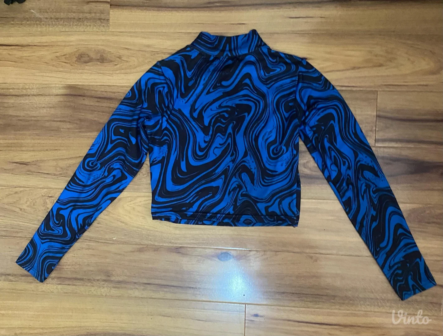 7 komada garderobe XS–S – sve zajedno 800