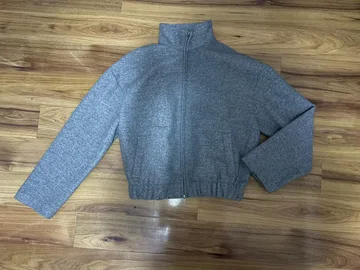 Zara jakna na zip S velicina