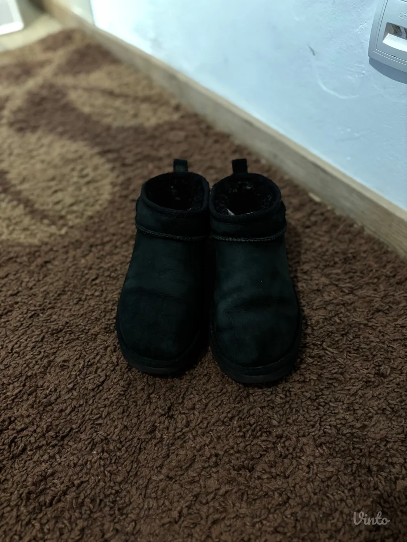 Ugg cizme