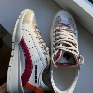 Dsquared2 patike original