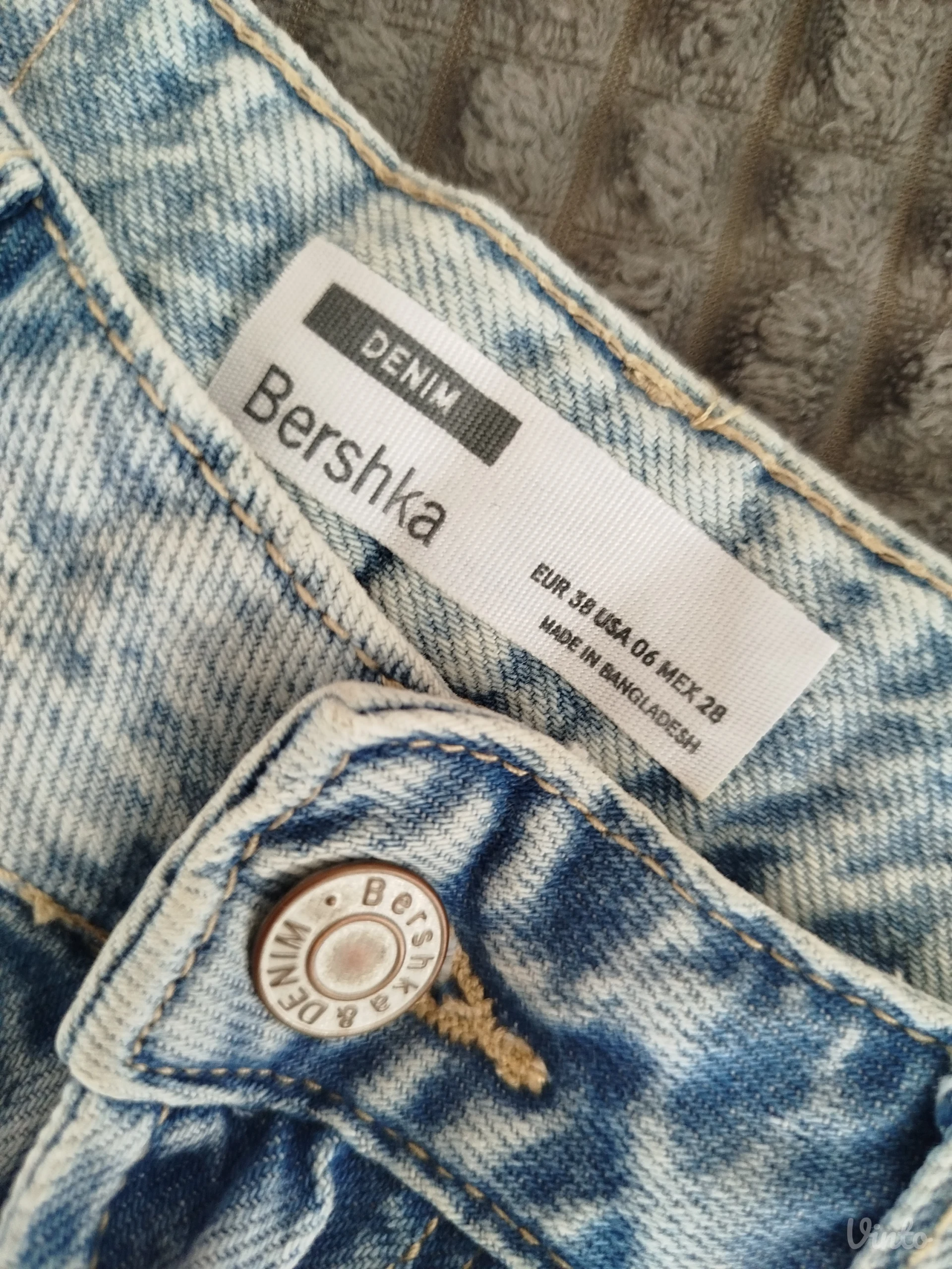 Bershka teksas šorts, svetlo plavi, 38