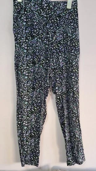 Sinsay cvetne šalvare vel. M