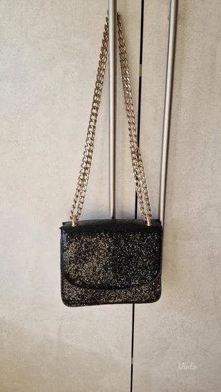 Stradivarius torbica sa šljokicama