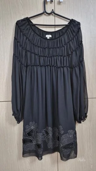 Crna haljina/tunika sa vezom, vel. S/M