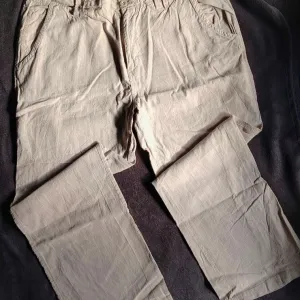 Vintage ženske pantalone