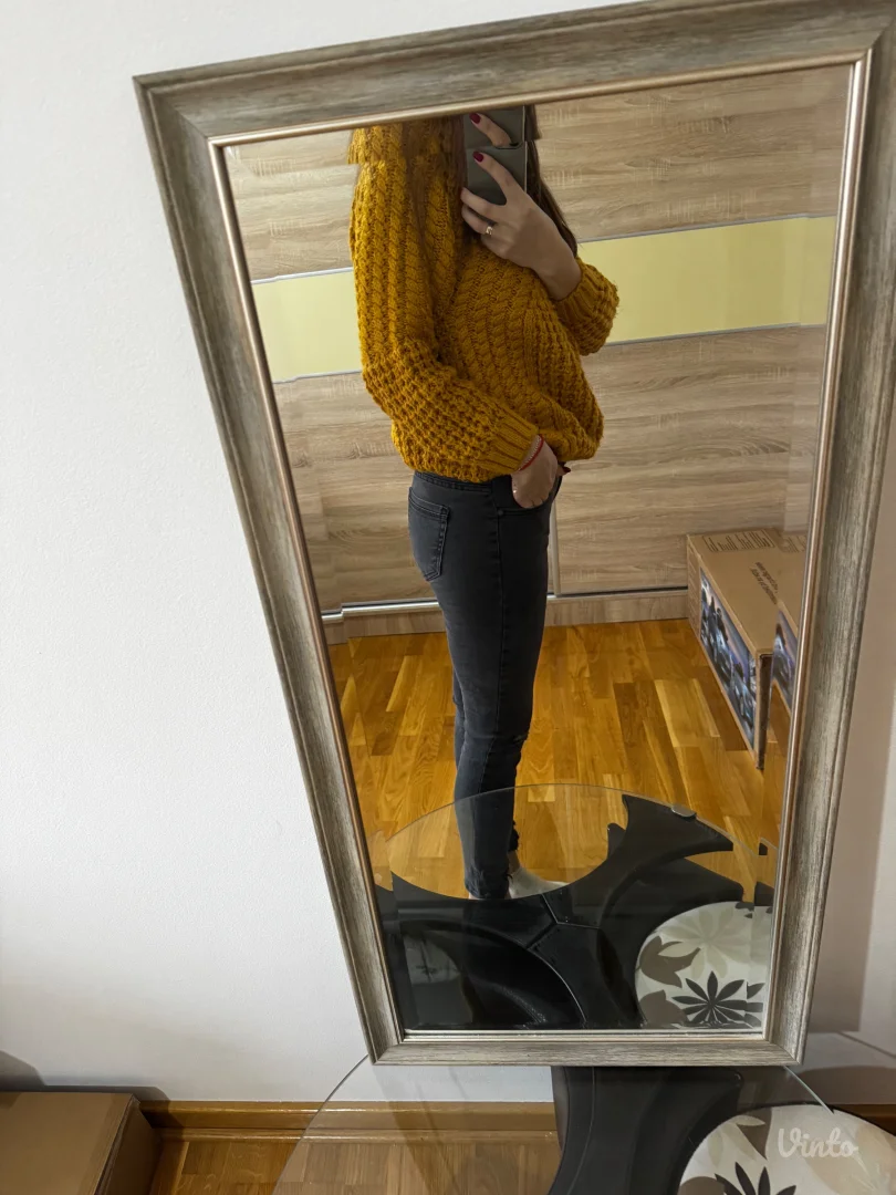 Farmerke, bledo crne