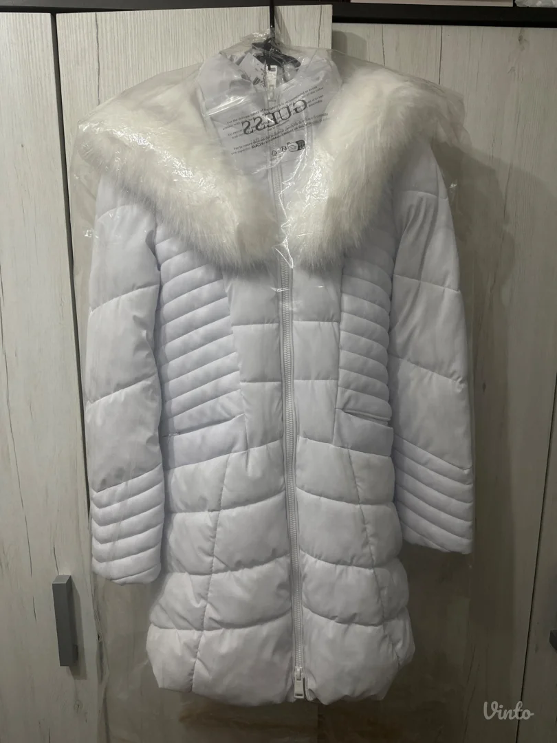 Guess zimska jakna Oxana