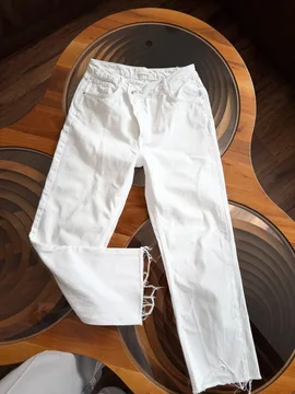 Zara bele farmerke 38
