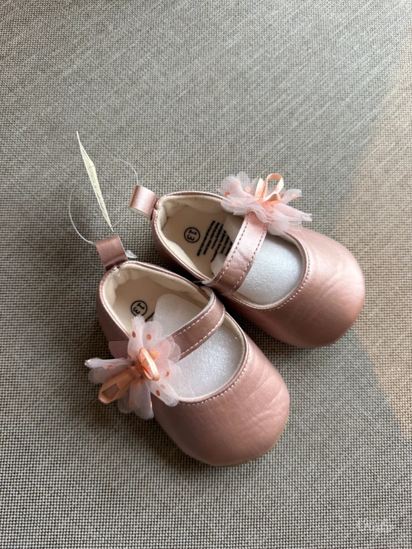 Cipelice za bebu devojcicu