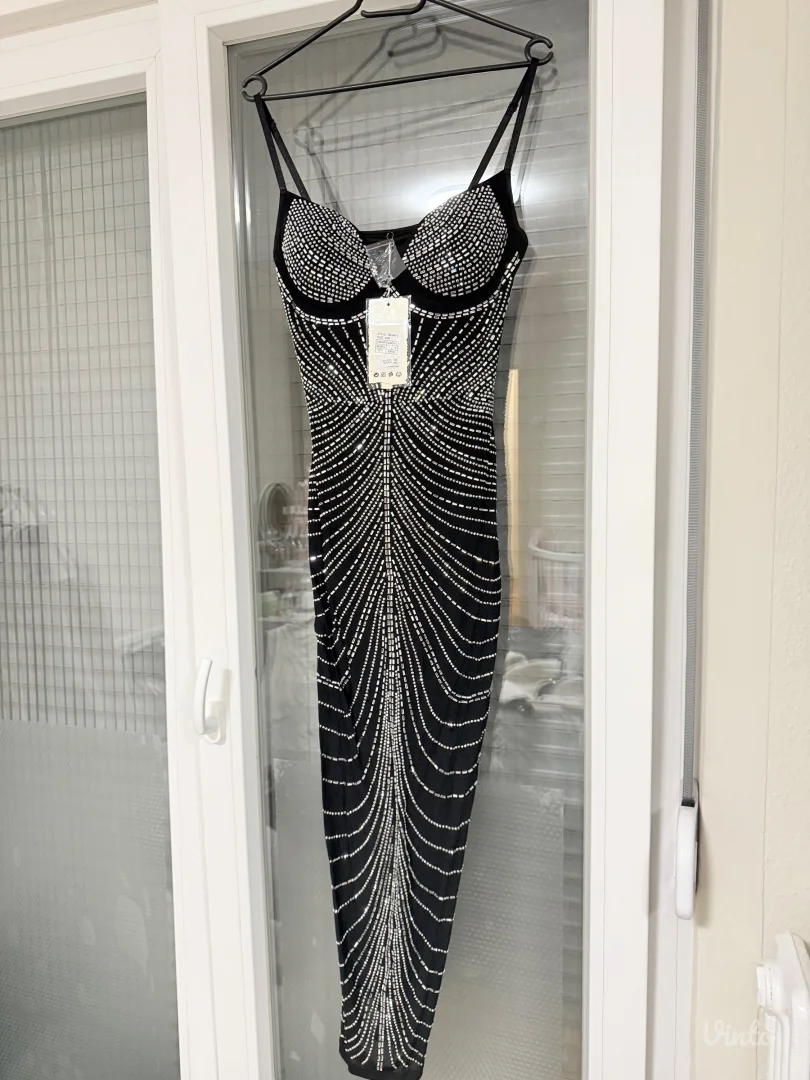 Svetlucava novogodisnja haljina