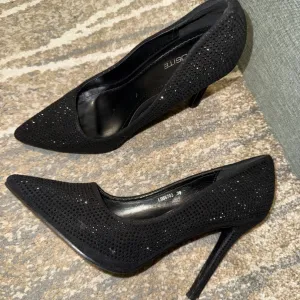 Svetlucave crne salonke