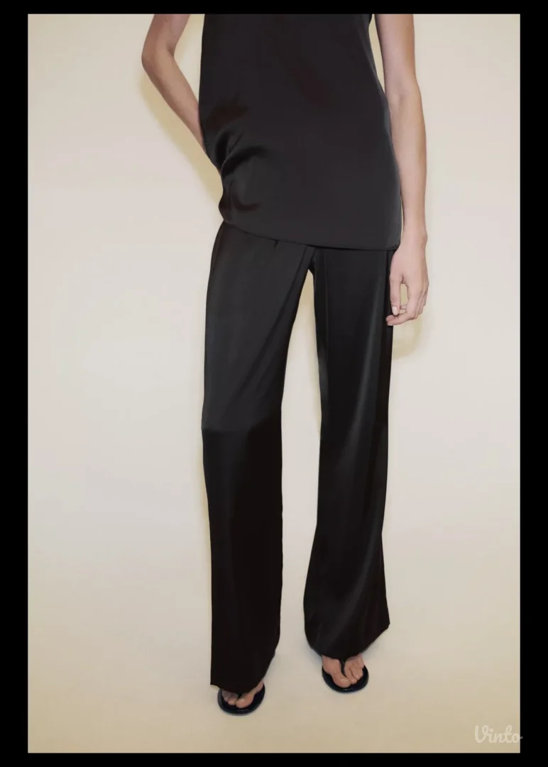 Zara satenske pantalone
