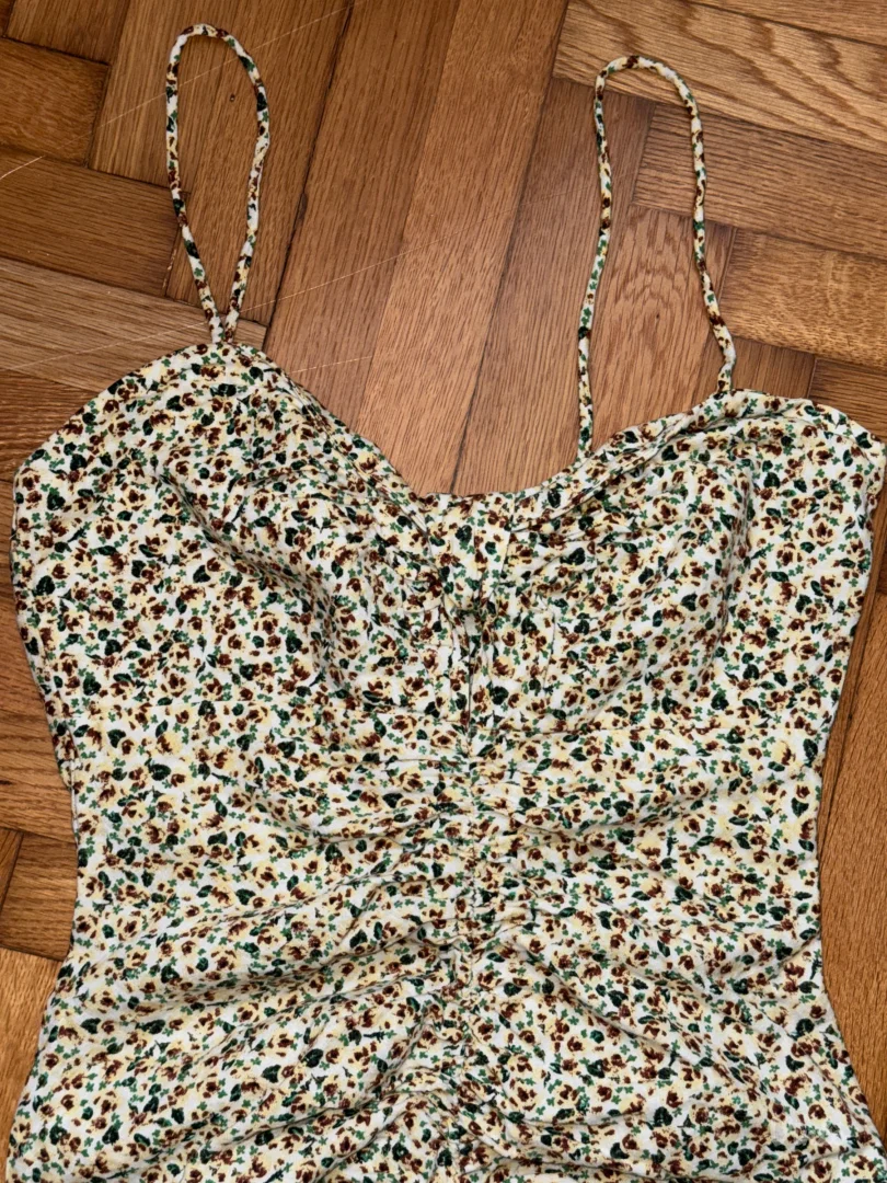 Zara cvetna mini haljina