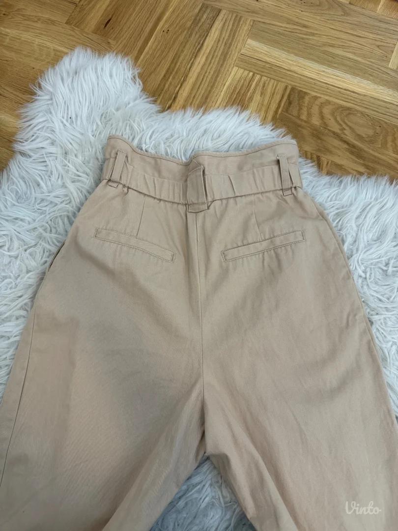 H&M keper pantalone