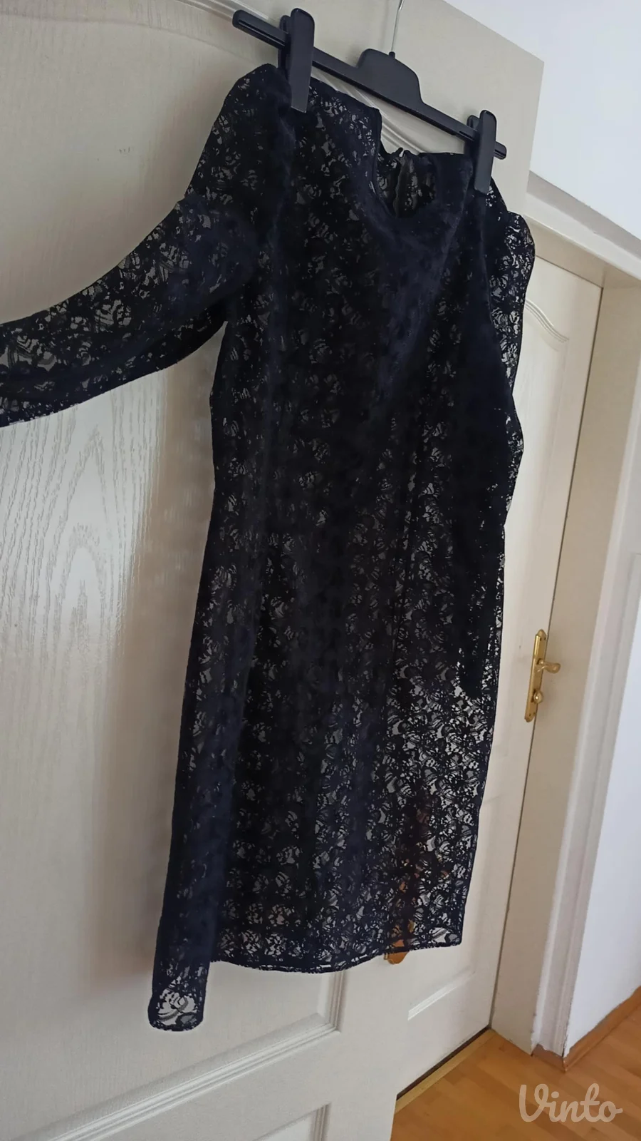 haljina kompletna od čipke..za preko garderobe,morske kombinacije i sl.M/L