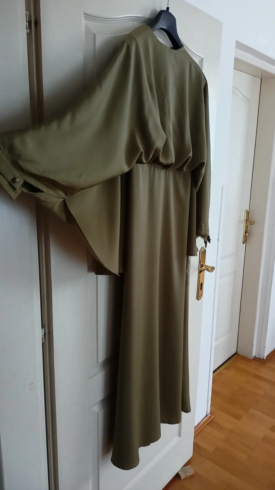 nova duga savršena haljina sa preklop puf rukavima vel.36/38