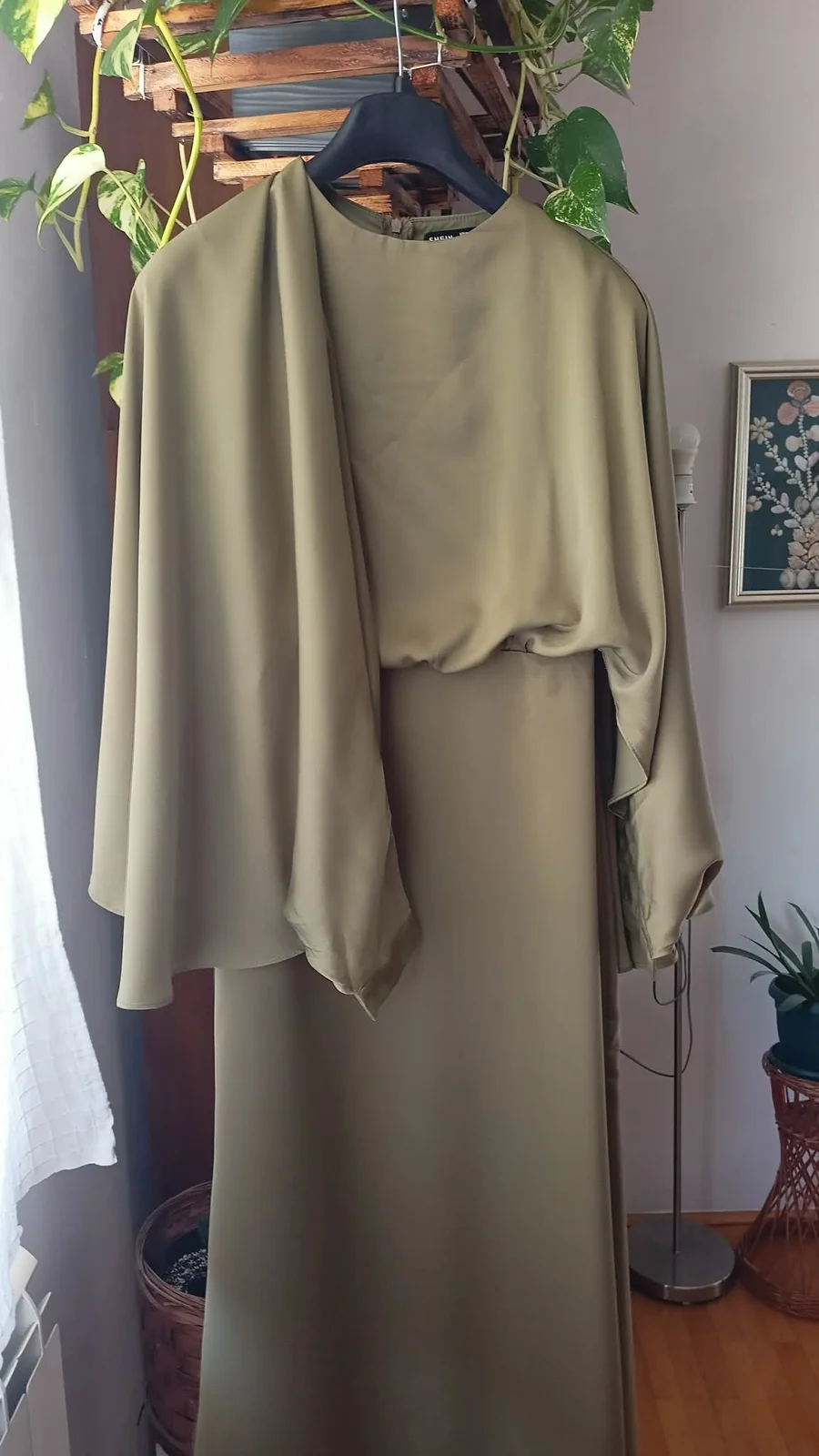nova duga savršena haljina sa preklop puf rukavima vel.36/38