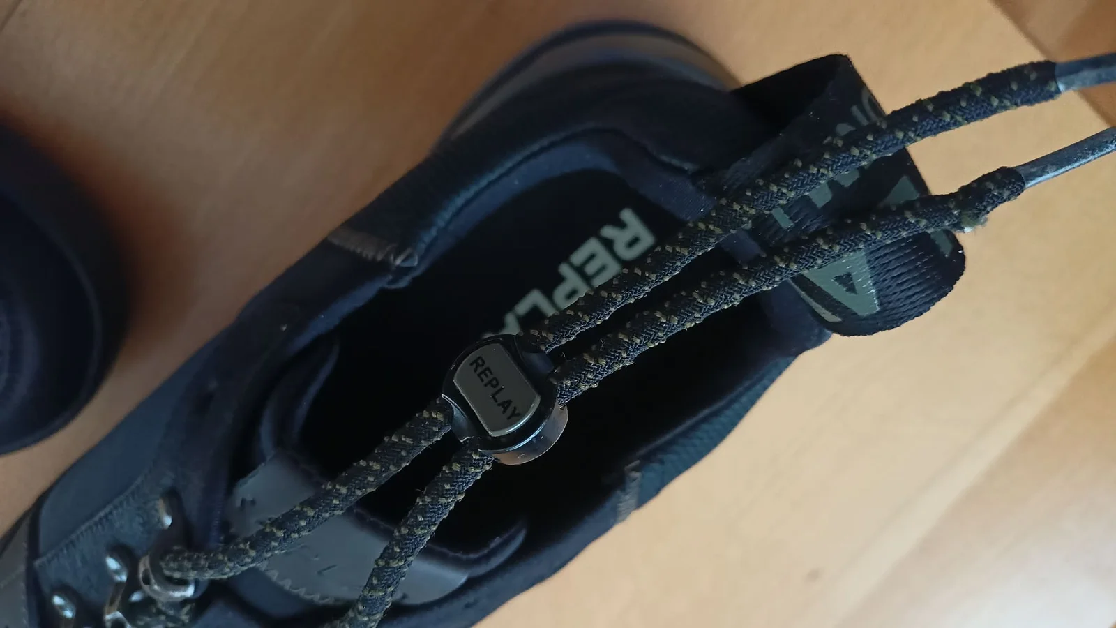 nove original Replay patikr br.45
