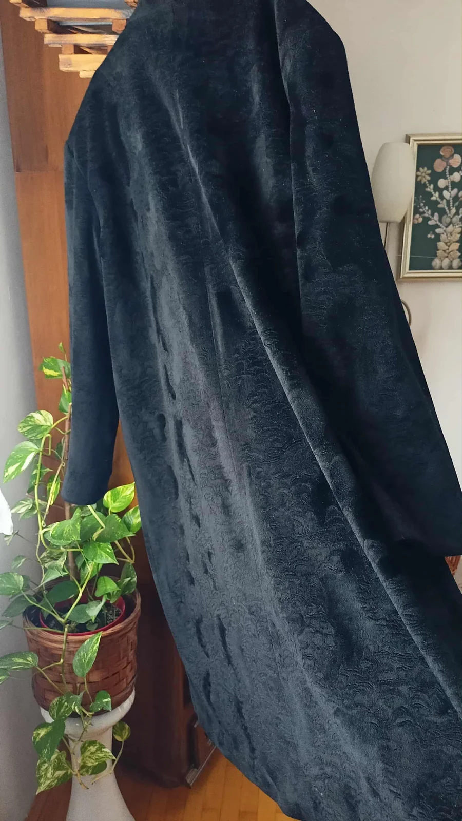 nova duža jakna / bundica 4xl crne boje..moderno..prelepa