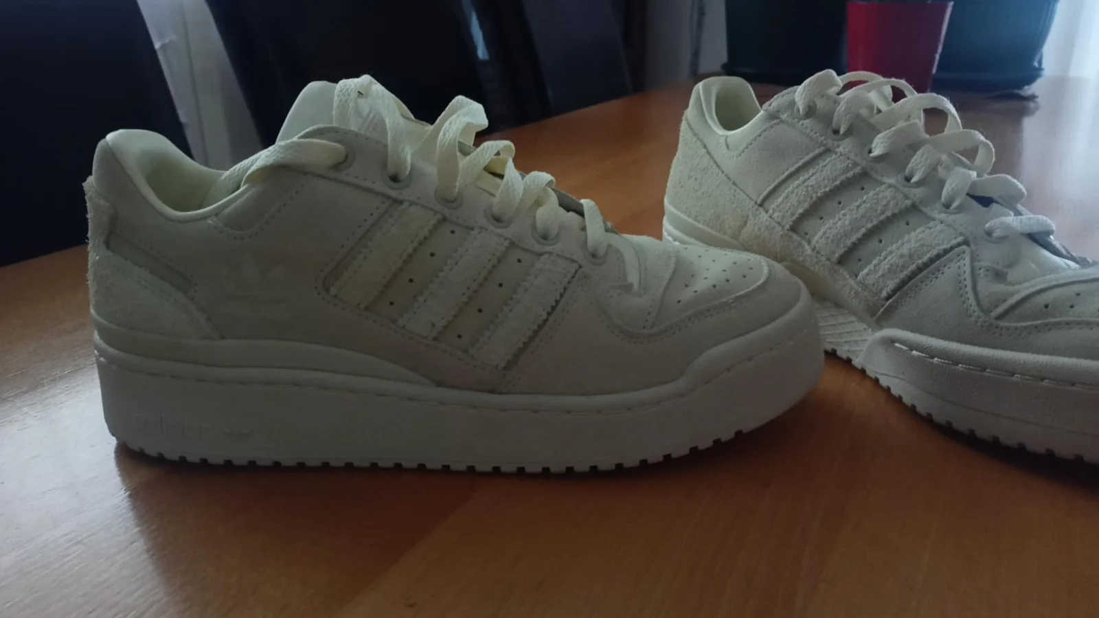 nove original Adidas patike br.42 Bold Stripes W