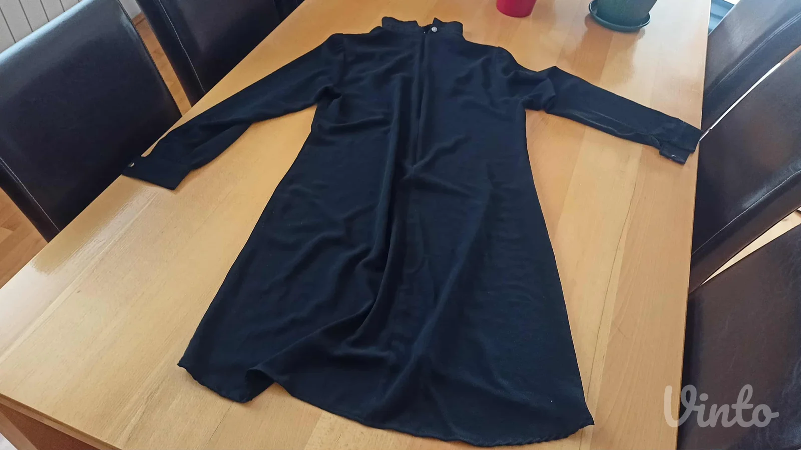 prelepa tunika / mini haljina crne boje vel.42