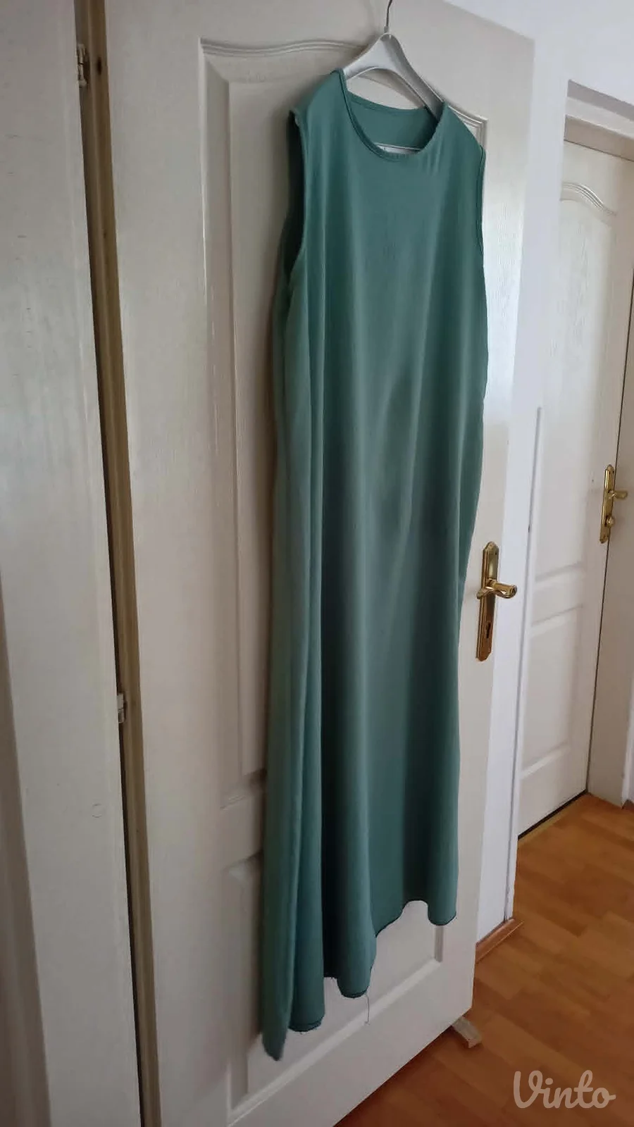 duga letnja predivna haljina vel.46