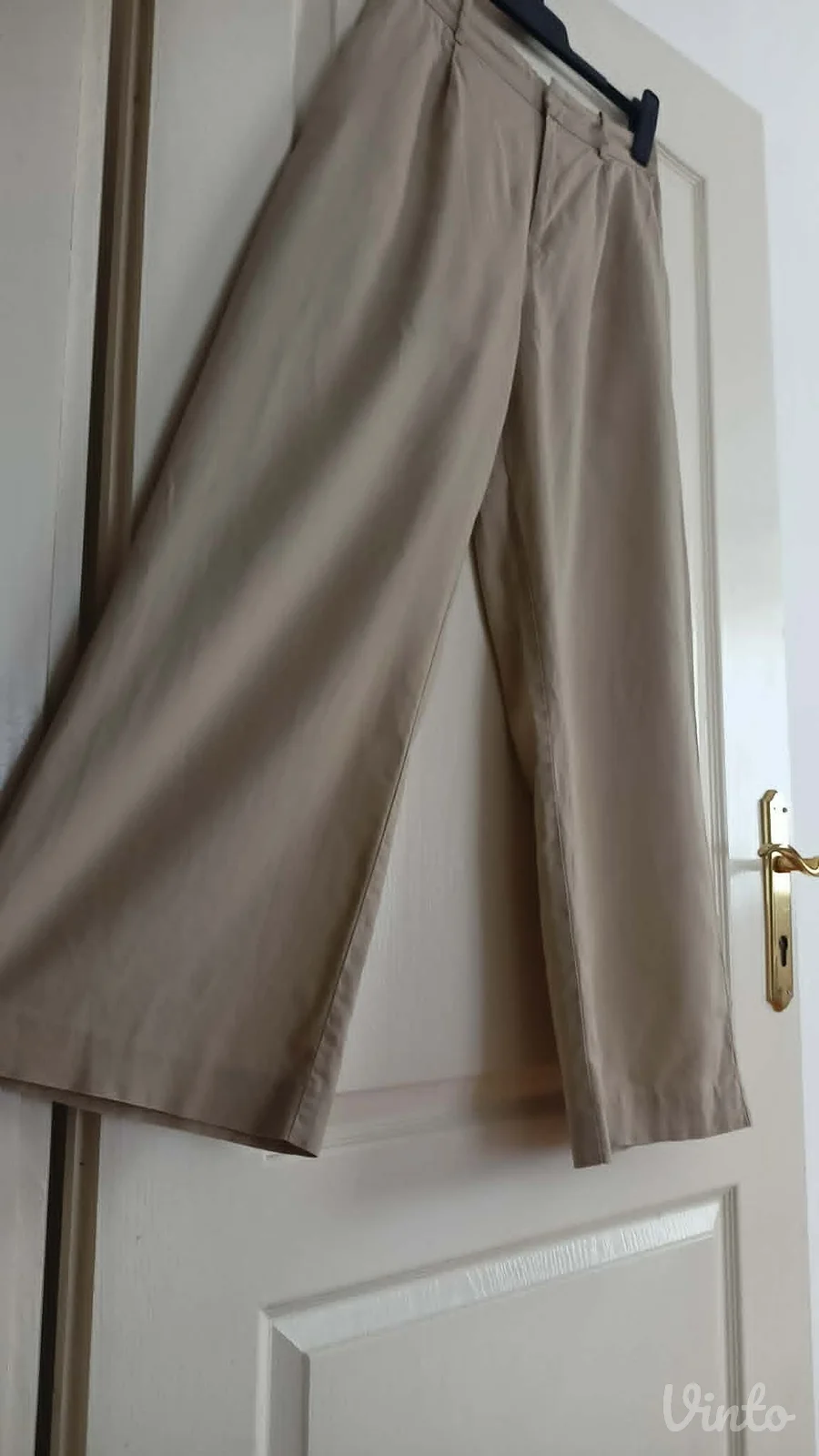 lan pamuk Zara pantalone ten boje širih nogavica