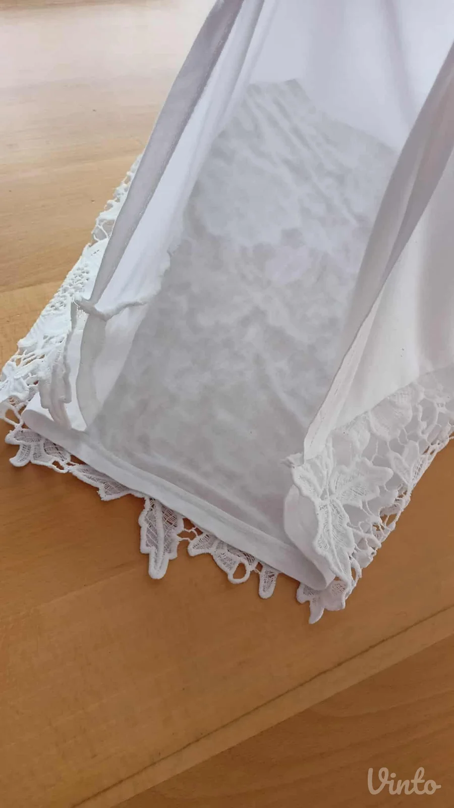 dvoslojna čipka predivna tunika bele boje L/XL