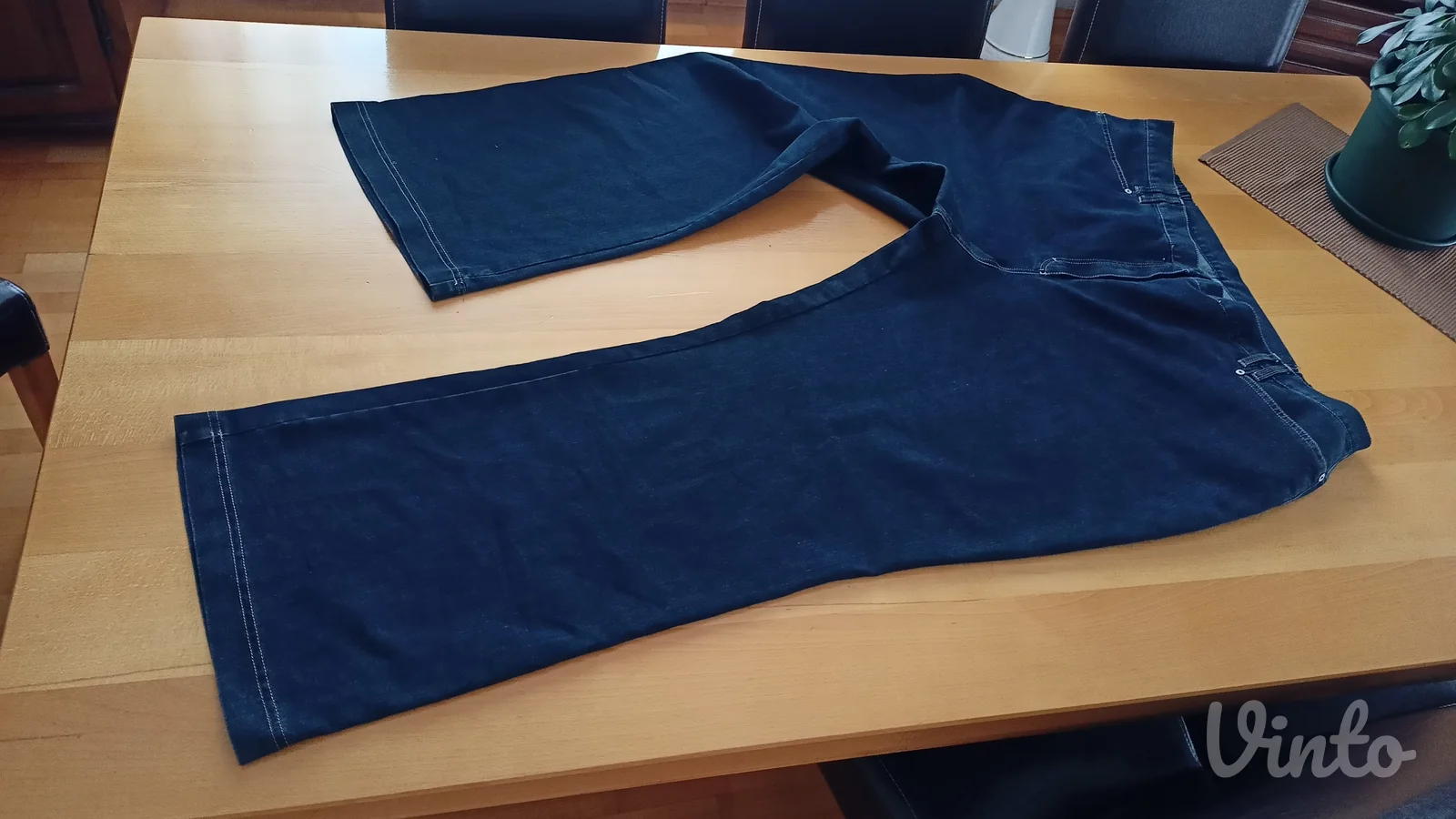 Nove,za punije dame 4/5 xl moderne farmerice