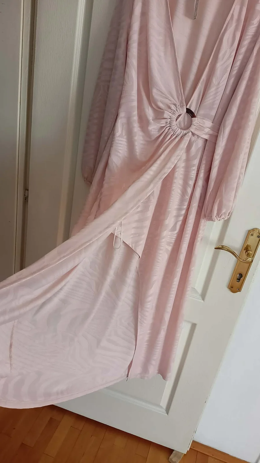 nova sa etiketom preudobna haljina brenda River Island vel.42