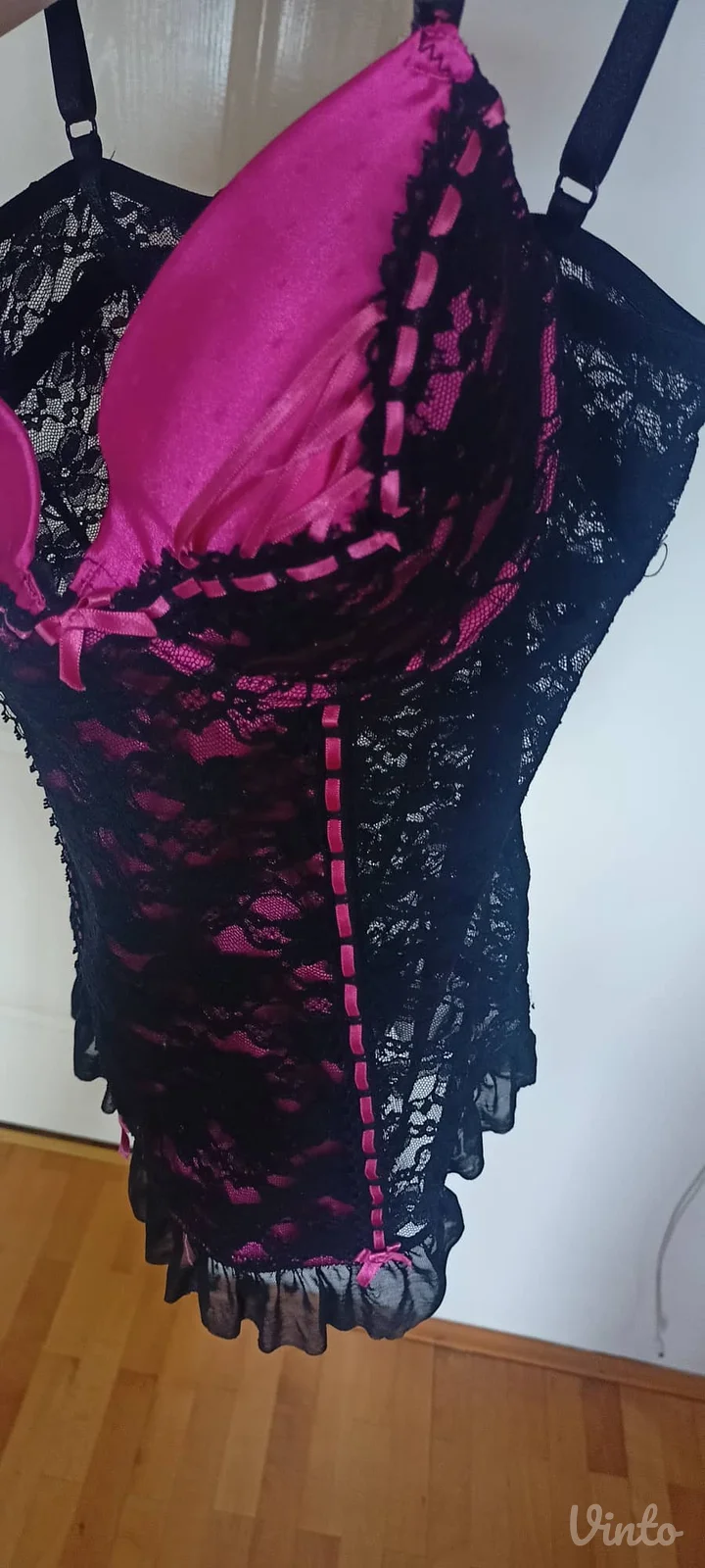 komplet od tri sexy korset veša..dva su nova