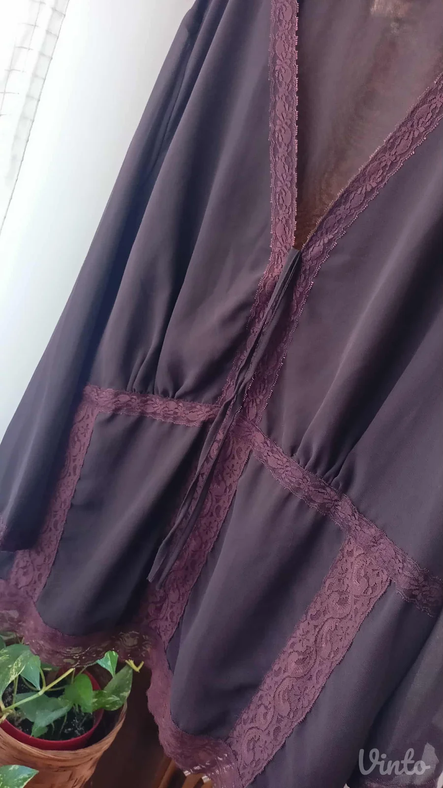 nova tunika sa delom čipke 4xl i za svečanije prilike nosiva