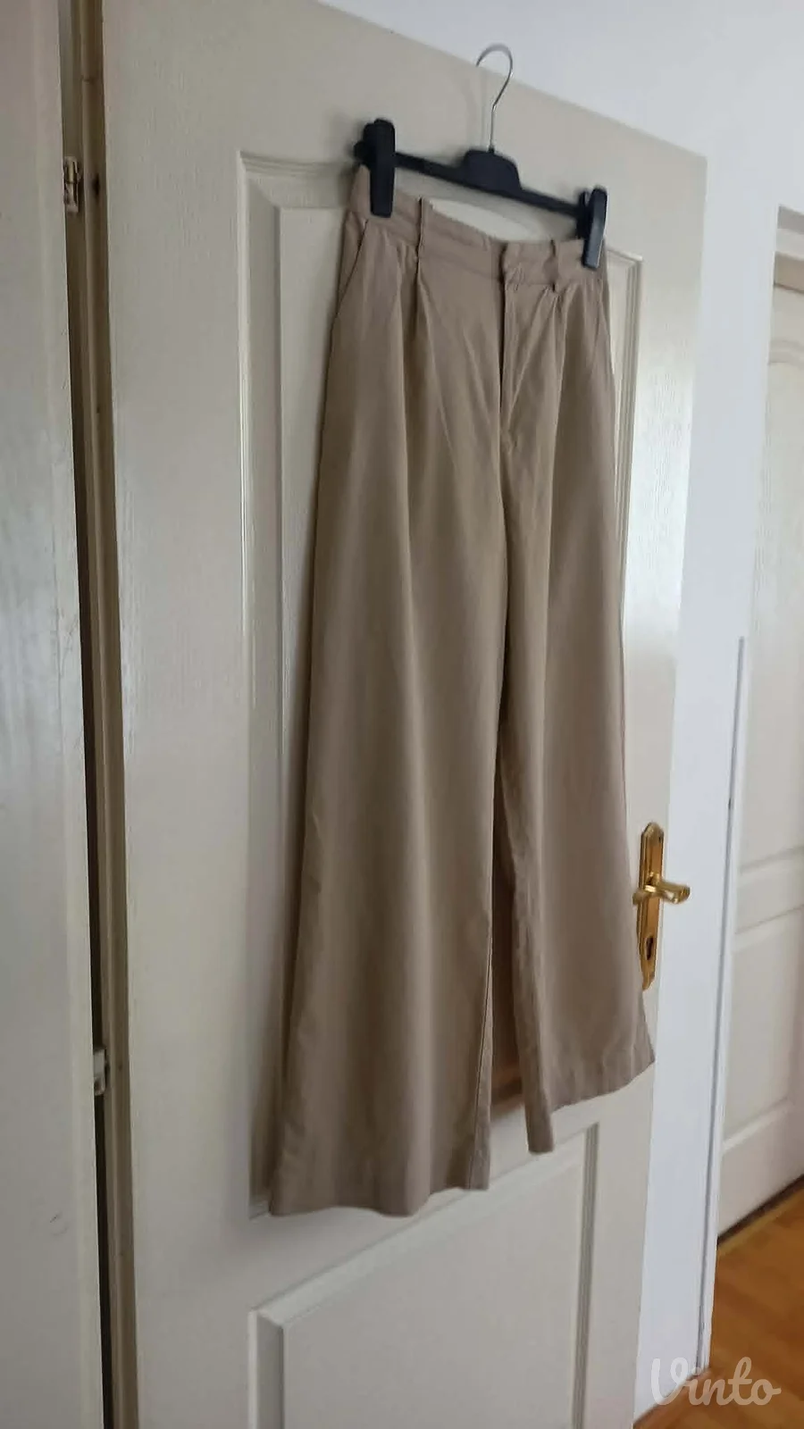 lan pamuk Zara pantalone ten boje širih nogavica