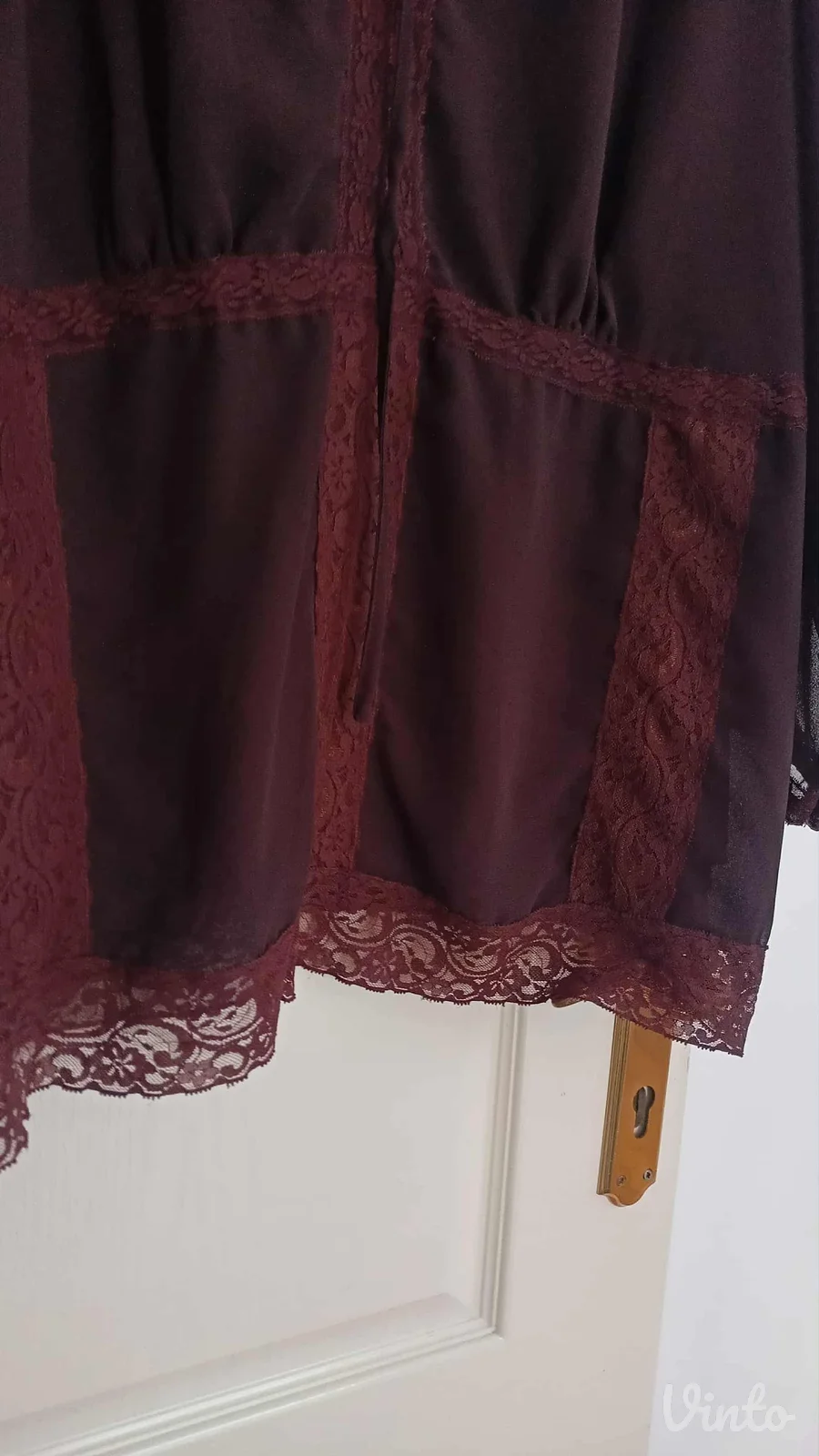 nova tunika sa delom čipke 4xl i za svečanije prilike nosiva