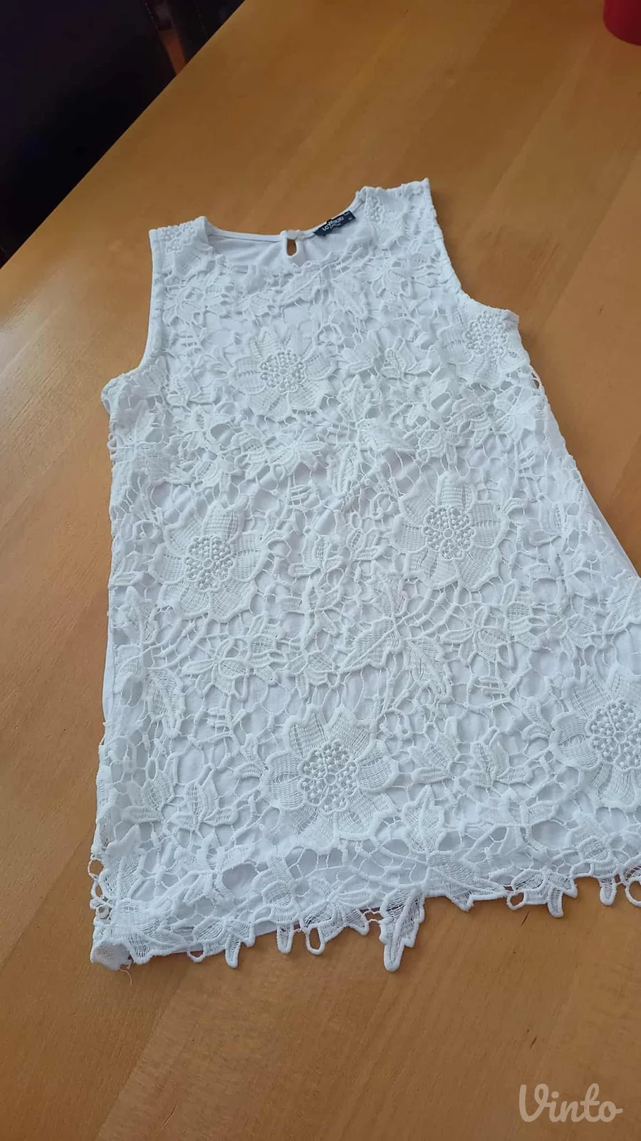 dvoslojna čipka predivna tunika bele boje L/XL