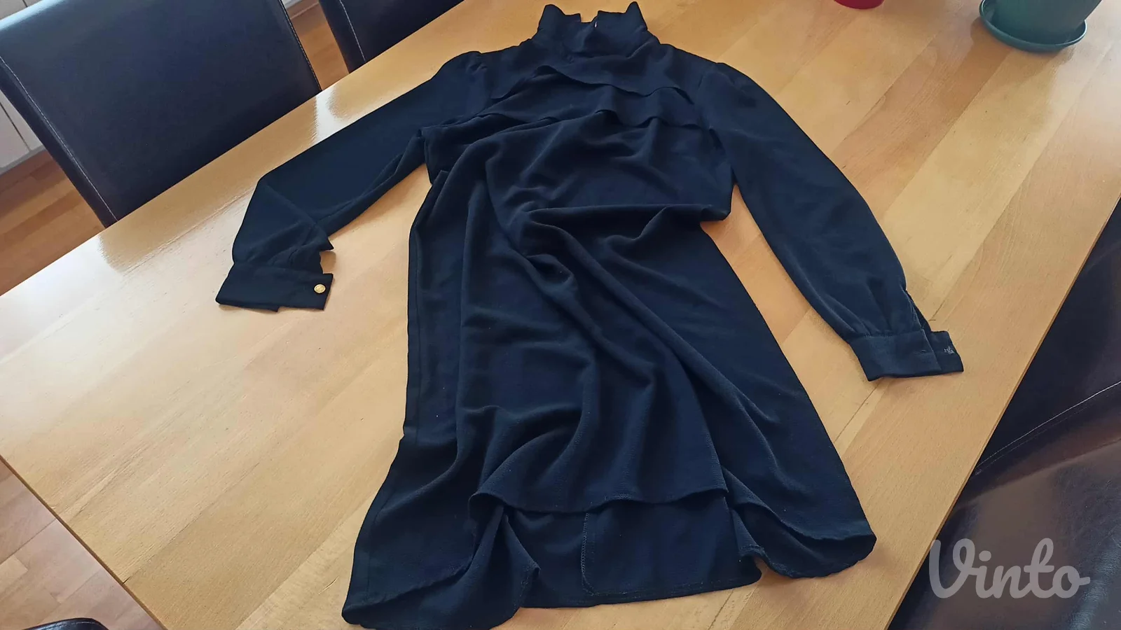 prelepa tunika / mini haljina crne boje vel.42