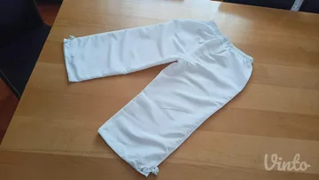 nove bele boje bermude vel.S