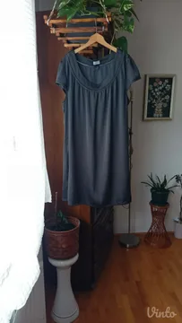 tunika / mini haljina HM tamnije sive boje..kao svila..postavljena..