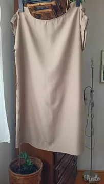prelepa tunika ten boje vel.L,izgledom kao svila..kao nova