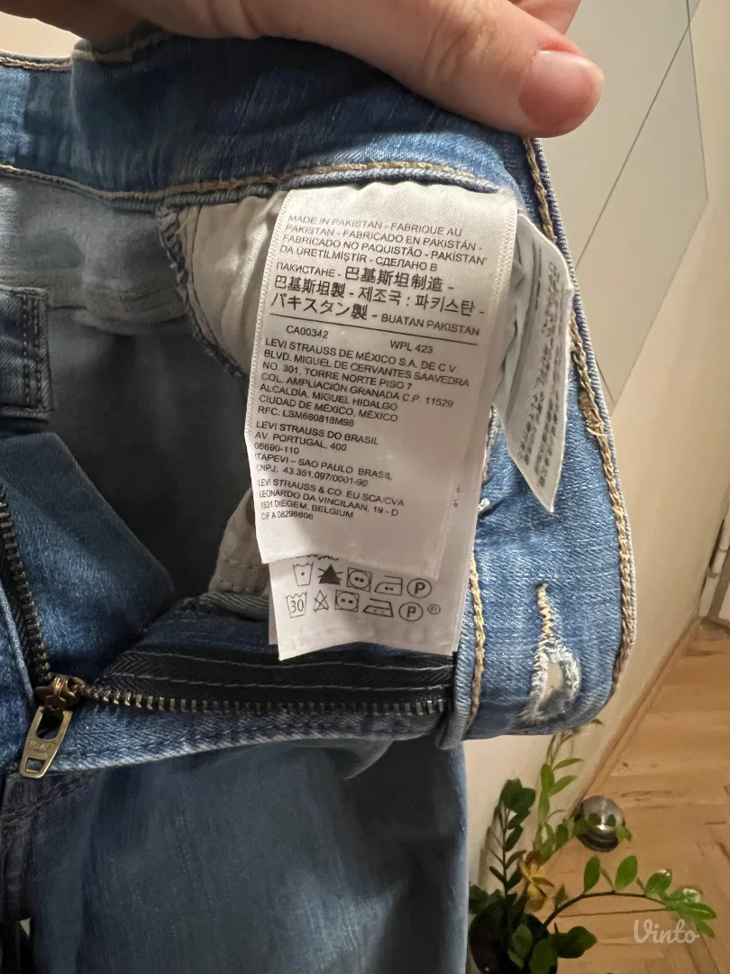 Levis 710 Super Skinny farmerke