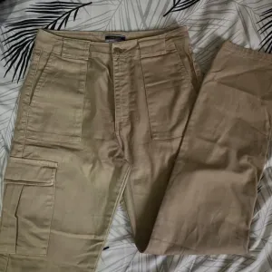 Kargo ženske pantalone
