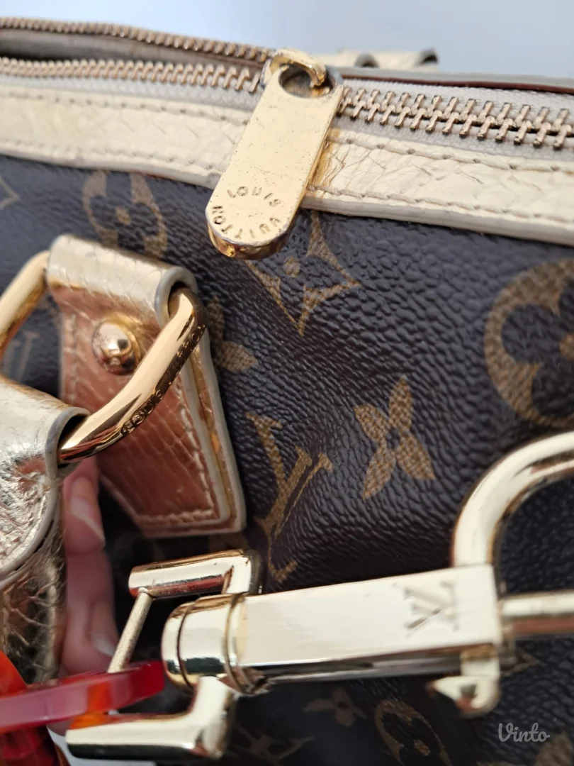 Louis vuitton kožna torba sa serijskim brojem