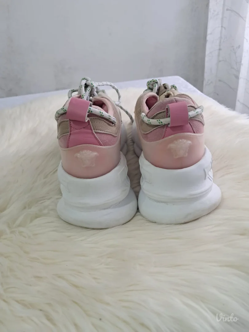 Versace chain reaction patike