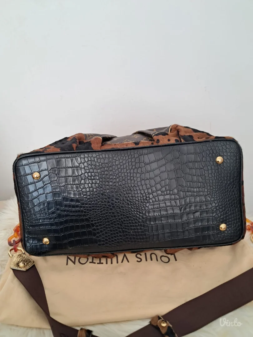 Louis vuitton kožna torba sa serijskim brojem